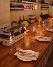 Afbeelding in Gallery-weergave laden, &TRADITION | Flowerpot VP9 Portable van Verner Panton 1968 - Meerdere kleuren beschikbaar