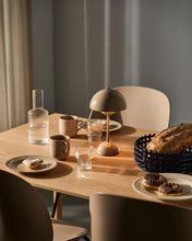 Afbeelding in Gallery-weergave laden, &TRADITION | Flowerpot VP9 Portable van Verner Panton 1968 - Meerdere kleuren beschikbaar