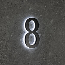 Afbeelding in Gallery-weergave laden, LUMO Lighting Technology | Illuminated Backlit LED Address Number 5" (Outdoor) - Black/Brushed Aluminum