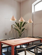 Charger l'image dans la galerie, WOUD | Annular Pendant Lamp Small - Pink