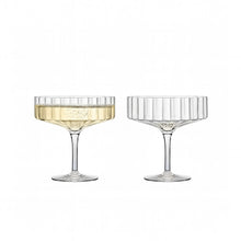 Charger l'image dans la galerie, MODERNISM | Verres coupés à champagne en cristal Cullinan