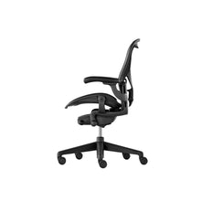 Load image into Gallery viewer, Herman Miller | Aeron Chair with Onyx Frame with Onyx Base