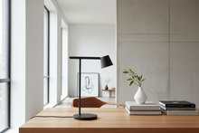 Load image into Gallery viewer, MUUTO | Tip Table Lamp - Black