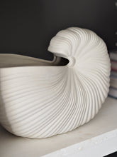 Load image into Gallery viewer, FERM LIVING | Shell Pot - Off White