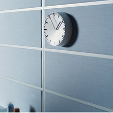 Laden Sie das Bild in den Galerie-Viewer, HAY | Analoge Uhr - Weiß
