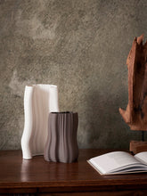 Ladda upp bild till gallerivisning, Ferm Living Moire Vase - Anthracite - Small
