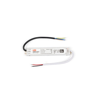 LUMO-Beleuchtung | 12-V-LED-Treibertransformator für Innen- und Außenbereich – IP67 wasserdicht 