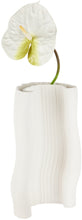 Charger l&#39;image dans la galerie, Ferm Living Moire Vase - Off White - Small

