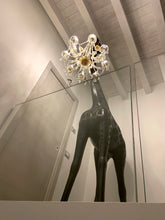 Charger l&#39;image dans la galerie, QEEBOO | Giraffe In Love M Floor Lamp - White &amp; Black Available (2.65 Meters)
